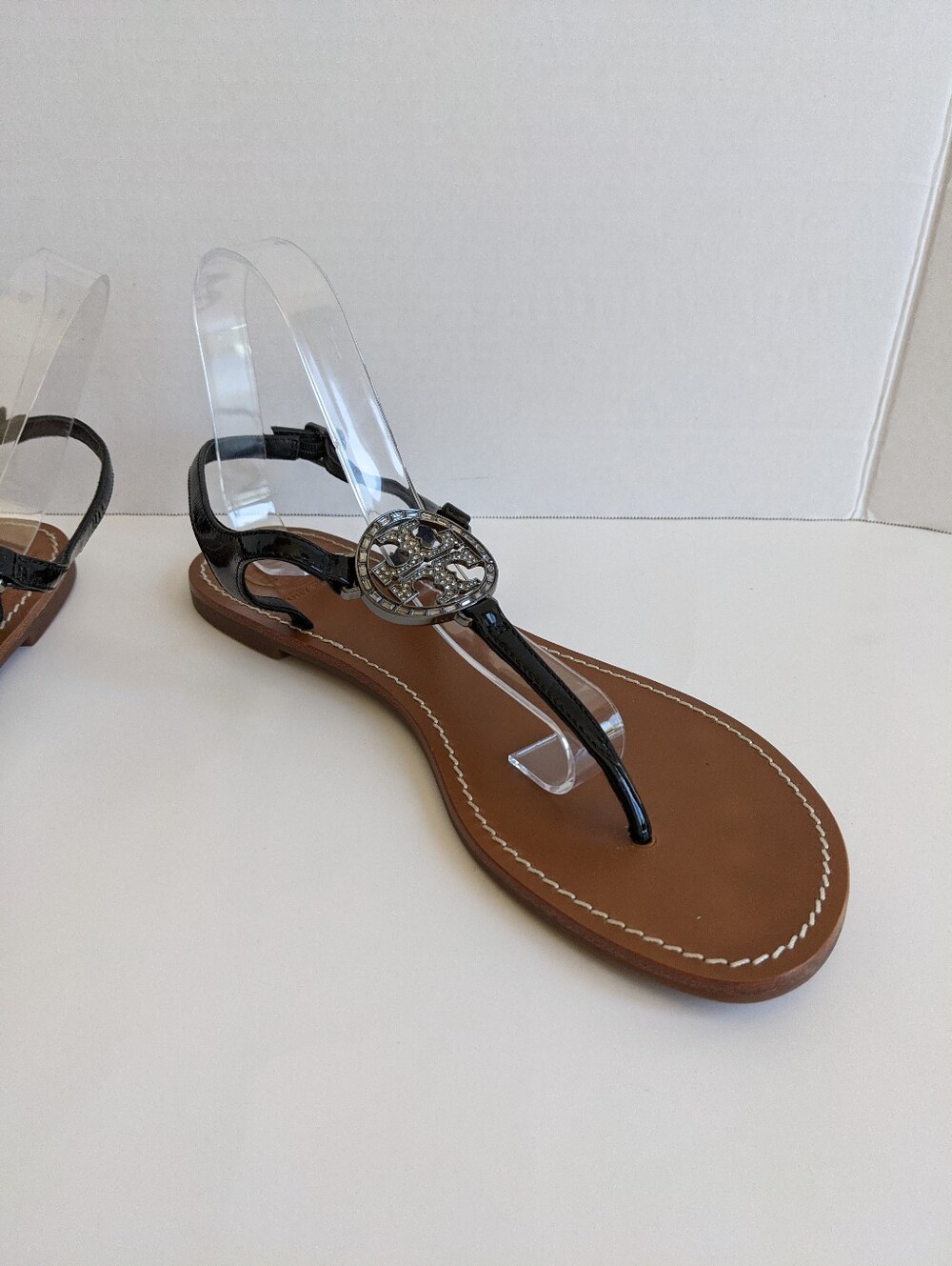 Tory Burch Violet Thong Sandal - Picture 7 of 15